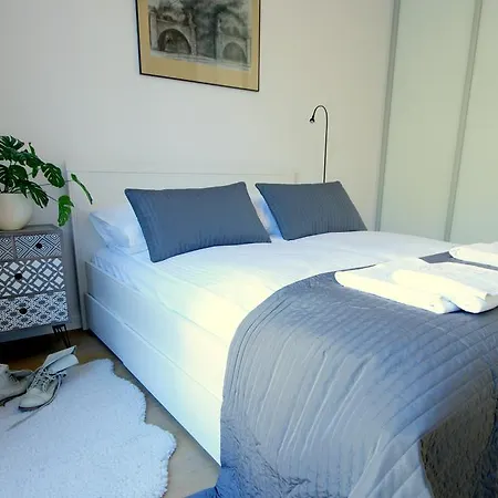 Irs Royal Irs Neptun Park Apartment