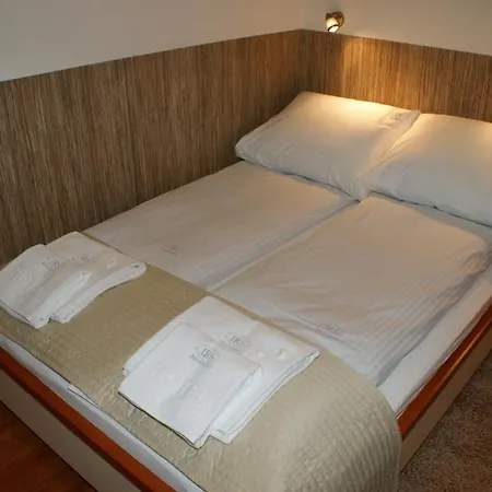 Apartmán Irs Royal Irs Neptun Park